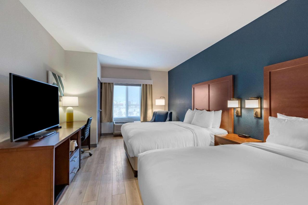 Comfort Inn & Suites Bennett Strasburg Екстер'єр фото